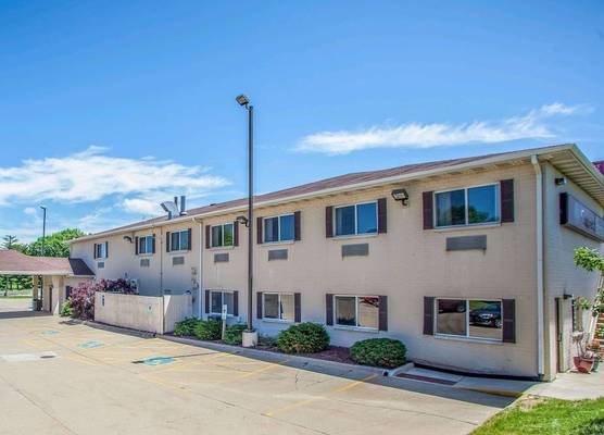 Comfort Suites Peoria I-74 1