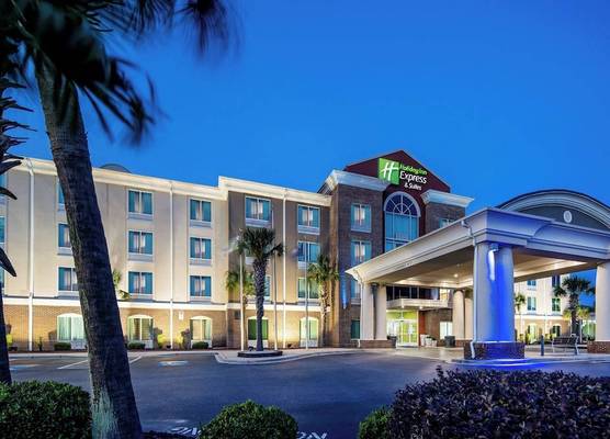 Holiday Inn Express & Suites FLORENCE I-95 @ HWY 327 by IHG 1