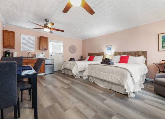 Sequoia Studio w/ Private Patio 1