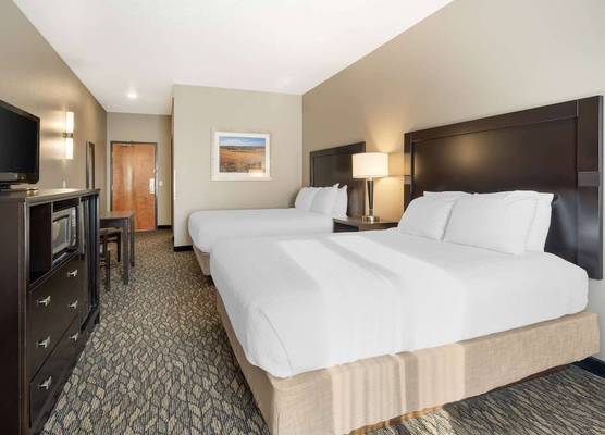 Best Western Wheatland Inn 1