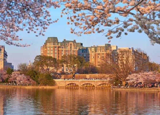 The Potomac Hotel, Autograph Collection 1