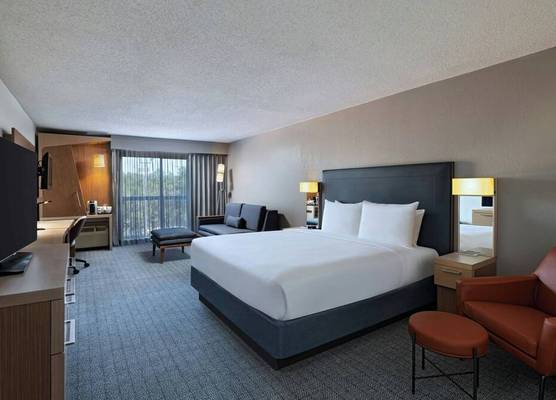 Courtyard by Marriott Austin The Domain Area 1