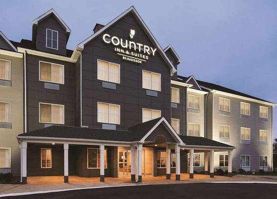 Country Inn & Suites by Radisson, Indianapolis South, IN 1