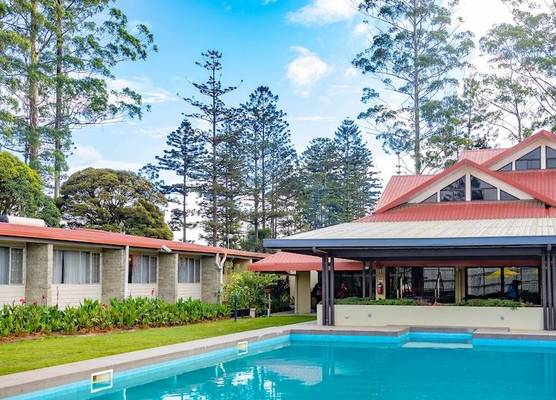 Highlander Hotel 1