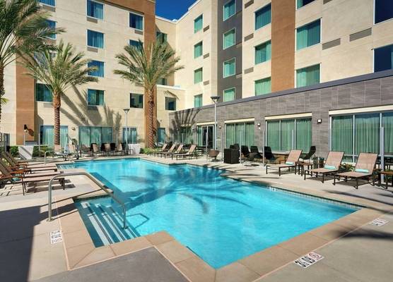 Courtyard by Marriott Los Angeles LAX/Hawthorne 1