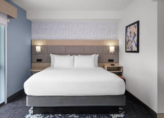Aiden by Best Western Berkeley 1