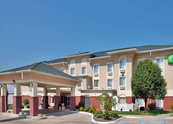 Holiday Inn Express BOONVILLE by IHG 1
