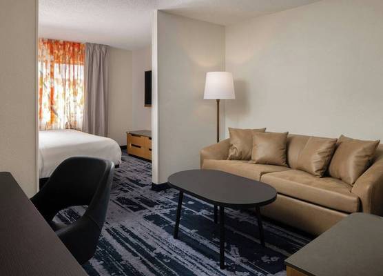 Fairfield by Marriott Inn & Suites Grand Rapids Airport 1