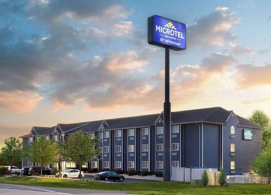 Microtel Inn and Suites Dover 1