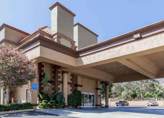 Travelodge by Wyndham Sylmar CA 1