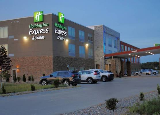 Holiday Inn Express & Suites COLUMBIA CITY by IHG 1