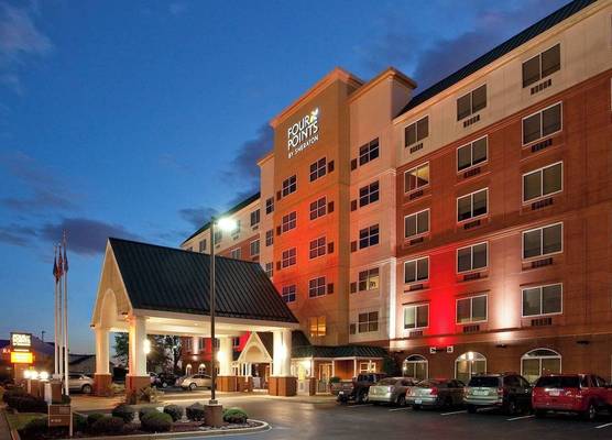Four Points by Sheraton Louisville Airport 1