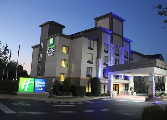 Holiday Inn Express & Suites CHARLOTTE-CONCORD-I-85 by IHG 1