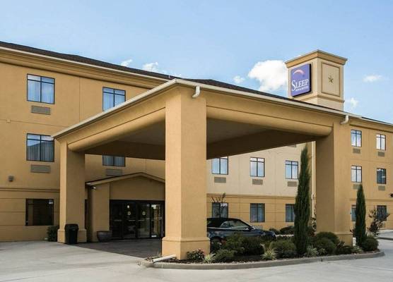 Sleep Inn & Suites Hwy 290-NW Freeway 1