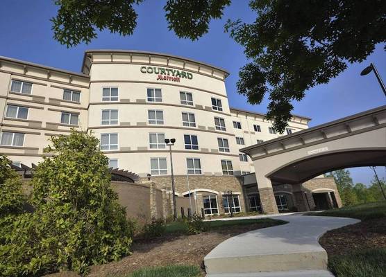 Courtyard by Marriott Asheville Airport 1