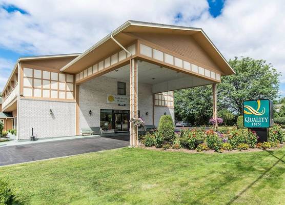 Quality Inn Shelburne - Burlington 1