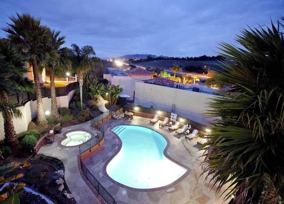 Holiday Inn Express GROVER BEACH-PISMO BEACH AREA by IHG 1