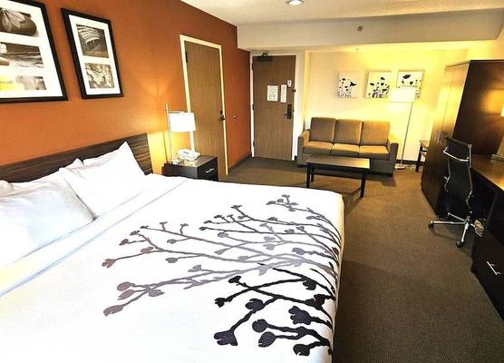 Sleep Inn Springfield South I60 near Medical District 1