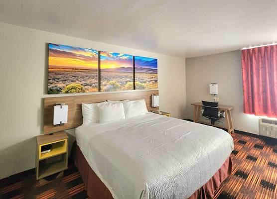 Days Inn by Wyndham Lumberton 1