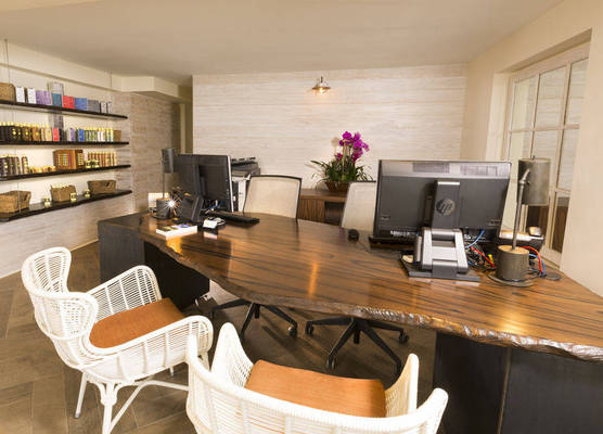 PELICAN COVE RESORT 1
