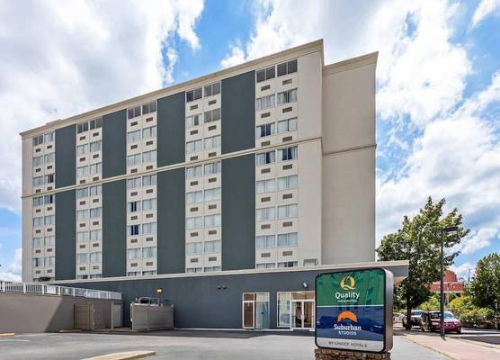 Quality Inn & Suites Charleston - Civic Center 1