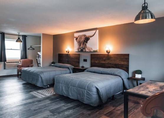 Newport Motel 1
