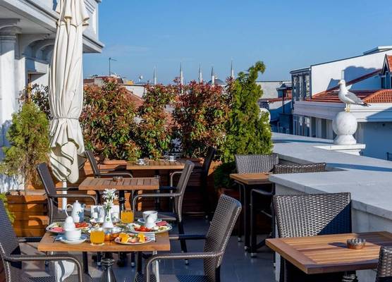 Bizim Hotel 1
