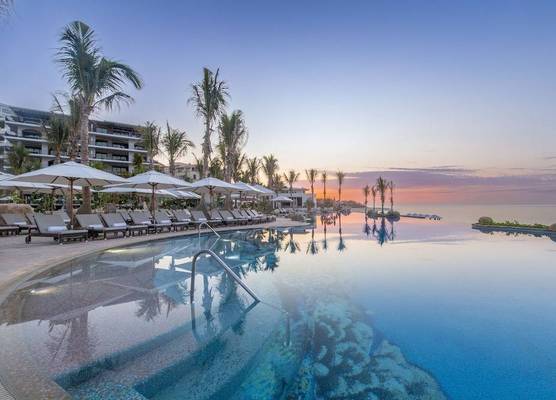 Villa La Valencia Beach Resort & Spa Los Cabos 1