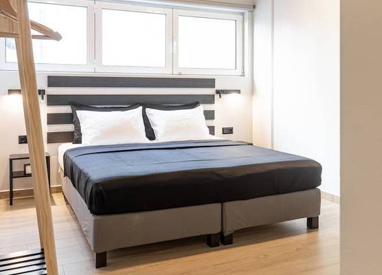 Ermoo Athens Modern Living 1