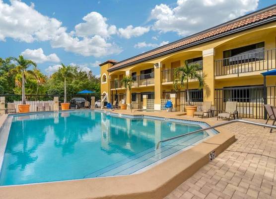 Comfort Inn Sun City Center - Ruskin - Tampa South 1