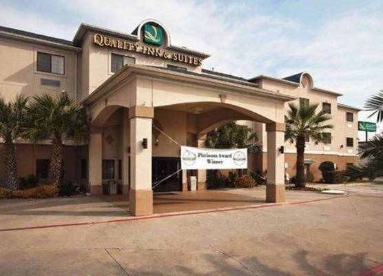 Quality Inn & Suites Near University 1