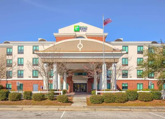 Holiday Inn Express & Suites GULF SHORES by IHG 1