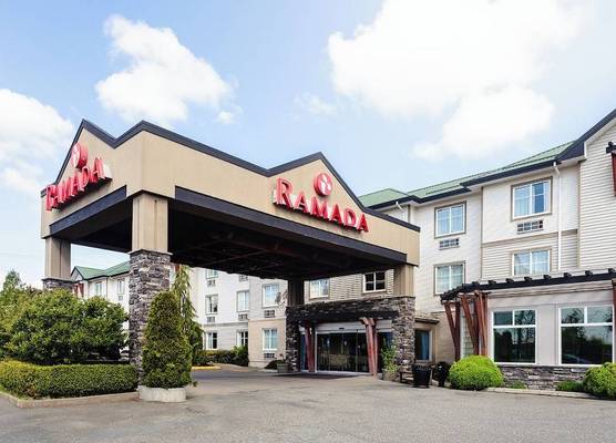 Ramada by Wyndham Surrey/Langley 1