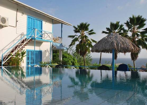 Half Moon Blue Hotel 1