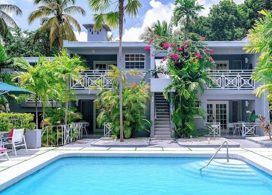 The Palms Resort 1
