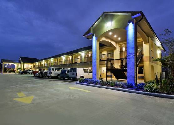 Americas Best Value Inn Lake Charles Interstate 210 1