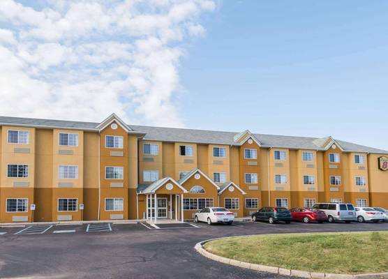 Super 8 by Wyndham Columbus West 1