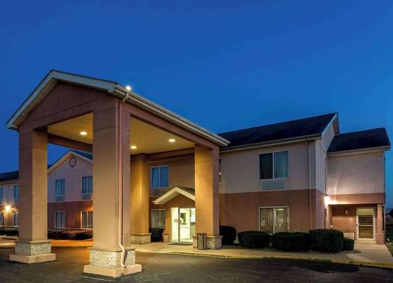 Super 8 by Wyndham Frankfort IN 1