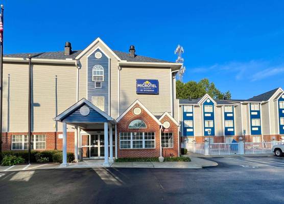 Microtel Inn & Suites By Wyndham Charlotte/Northl 1