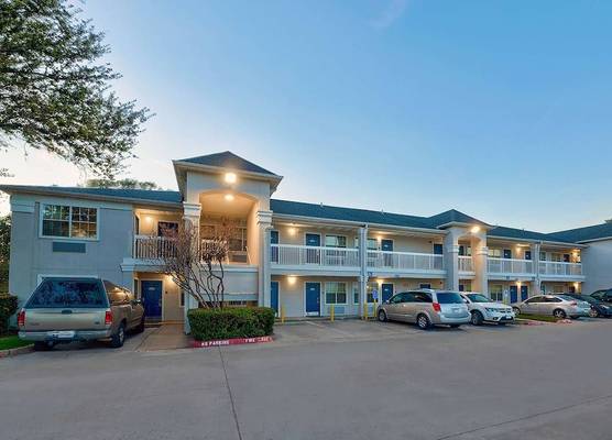 Studio 6-North Richland Hills, TX - Fort Worth 1