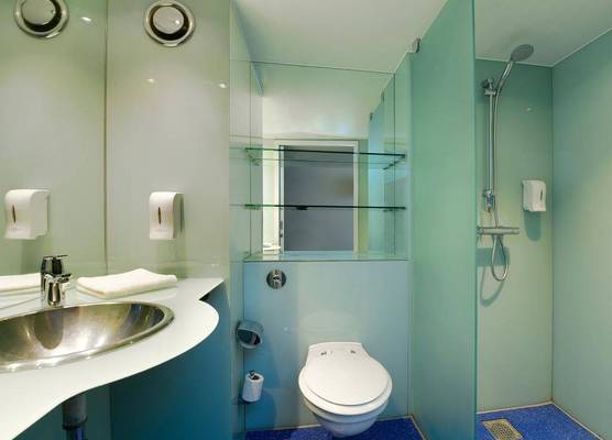Travelodge Milton Keynes at The Hub 1