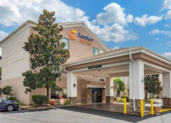 Comfort Suites Cordova 1