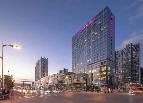 Crowne Plaza Kunshan by IHG 1