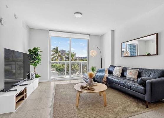 Biscayne Cove by Rove - Condo With Private Balcony 1