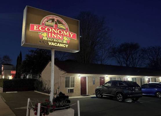 Economy Inn Paso Robles 1
