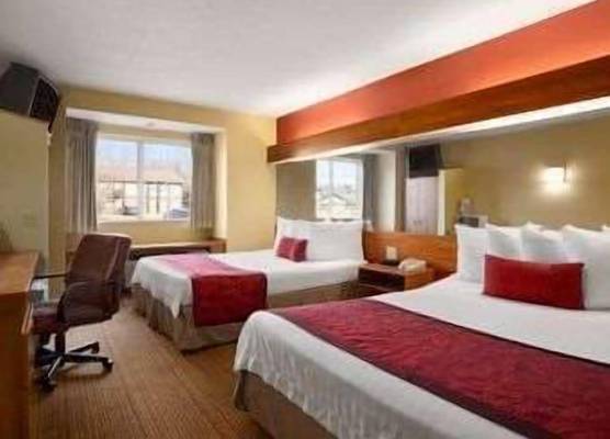 Days Inn & Suites by Wyndham Lafayette IN 1