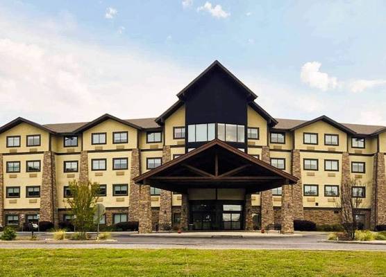 Comfort Inn & Suites Near Lake Guntersville 1