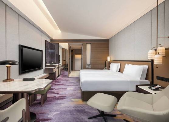 HUALUXE Hotels and Resorts Xianyang 1