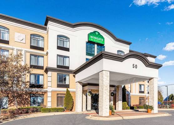 Wingate by Wyndham Chicago Schaumburg 1
