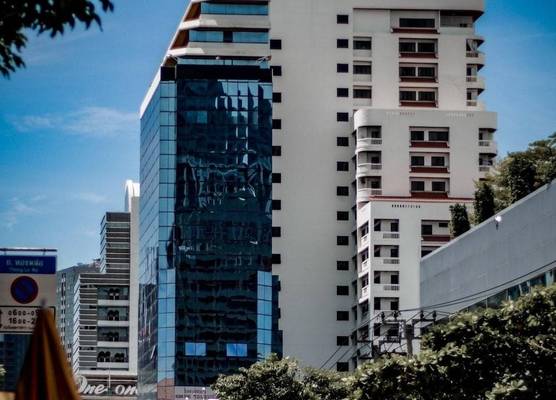 United Tower Thonglor by Aspira 1